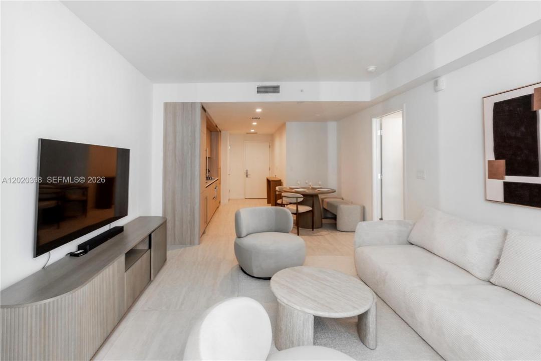 77 SE 5th St 3308, Miami, Floride 33131, États-Unis