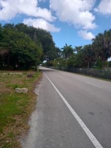 2410 NW 167 St, Miami Gardens, Floride 33056, États-Unis