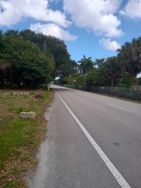 2410 NW 167 St, Miami Gardens, Floride 33056, États-Unis