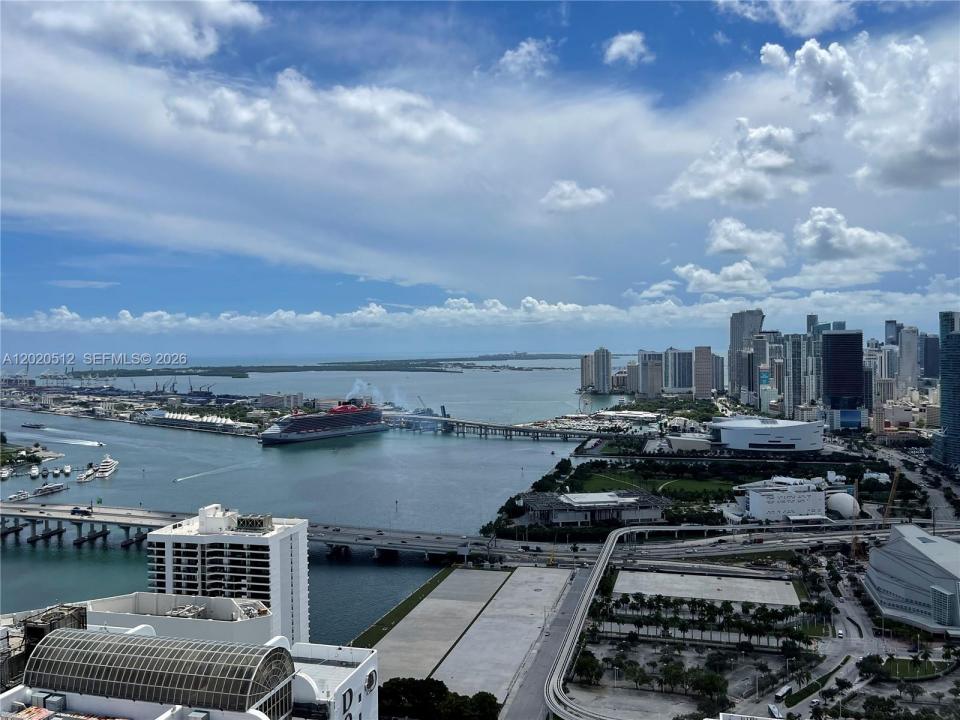 1750 N Bayshore Dr 5614, Miami, Floride 33132, États-Unis