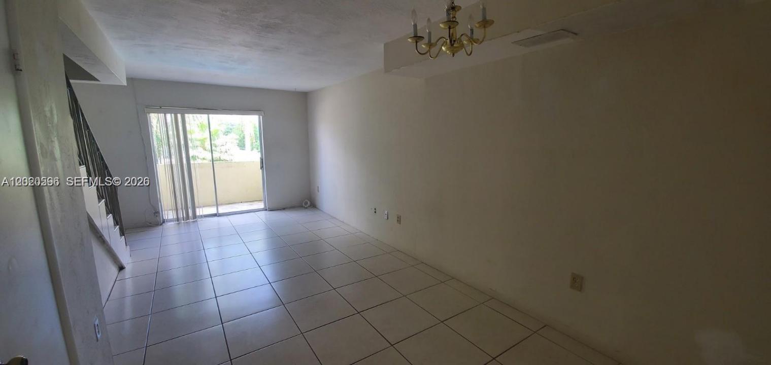 465 Swallow Dr 9, Miami Springs, Florida 33166, Stati Uniti