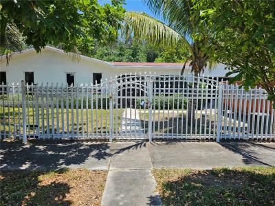 15851 NW 37th Ct, Miami Gardens, Flórida 33054, Estados Unidos