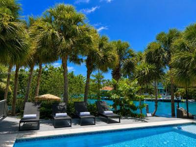 994-990 NE 78th, Miami, フロリダ 33138, アメリカ合衆国