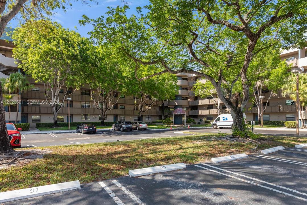 901 Colony Point Cir 521, Pembroke Pines, Floride 33026, États-Unis