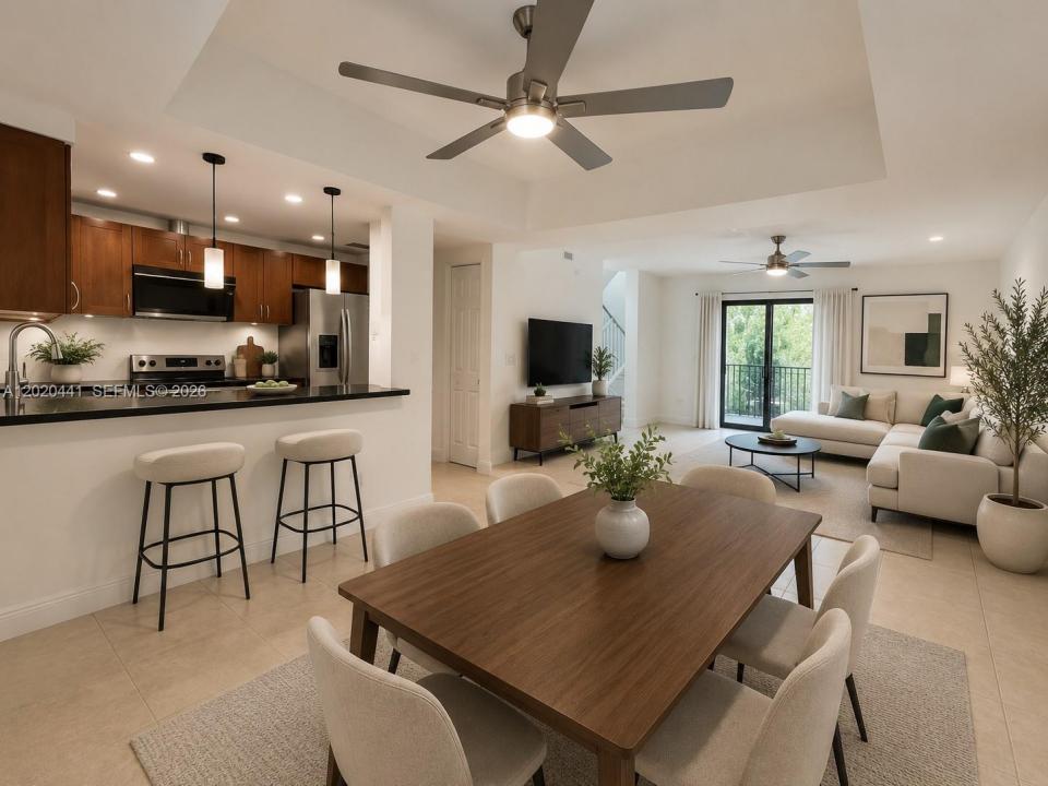 3204 Bird Ave 104, Miami, Florida 33133, USA