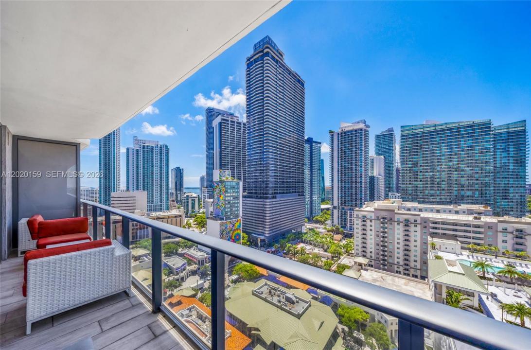 55 SW 9th St 1804, Miami, Florida 33130, Stati Uniti