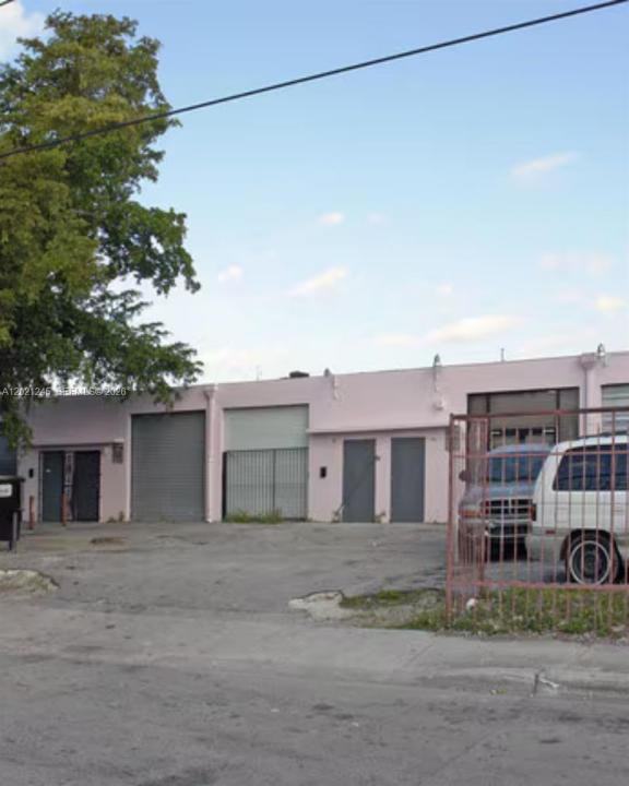 1825 NW 21st St, Miami, Floride 33142, États-Unis