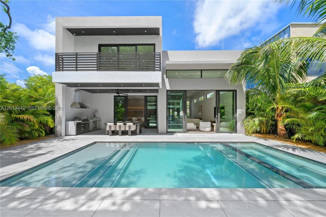 280 NW 47th St, Miami, Floride 33127, États-Unis