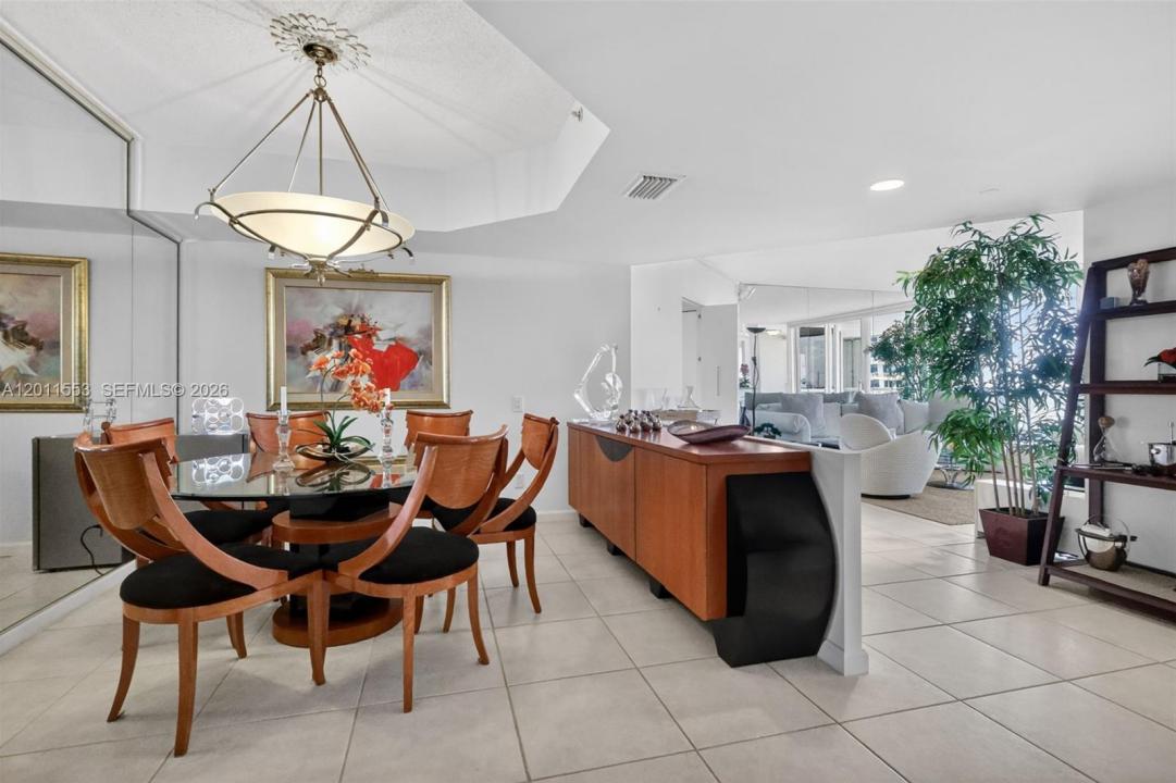21205 YACHT CLUB DR 2409, Aventura, Флорида 33180, Соединенные Штаты