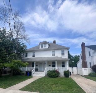 23-25 Lincoln Street, Babylon, New York 11702, HOA KỲ