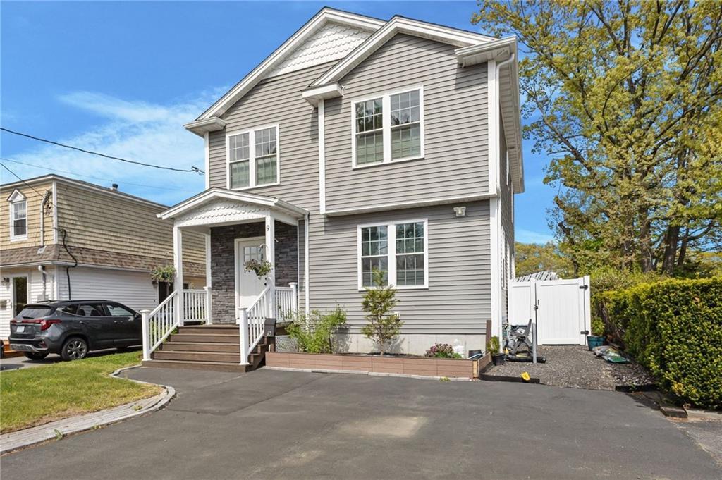 9 Tarklin Street, North Providence, Rhode Island 02904, Estados Unidos