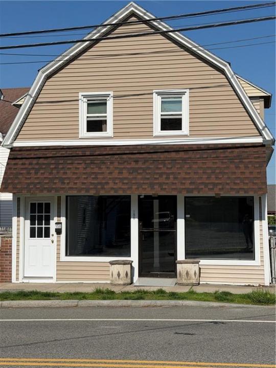 158 Roger Williams Avenue 1, East Providence, Rhode Island 02916, États-Unis