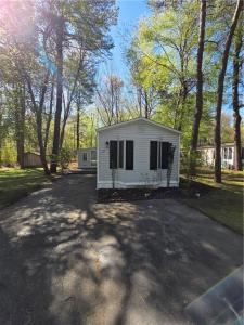27 Leisure Way, Coventry, Rhode Island 02816, USA