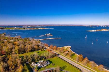 1 Harborview Drive, Newport, Rhode Island 02840, Estados Unidos