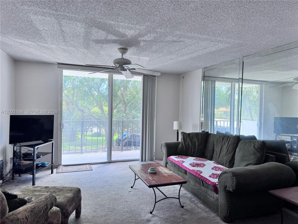 1800 N Andrews Ave 2E, Fort Lauderdale, Florida 33311, Stati Uniti
