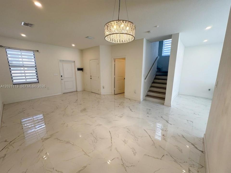 20352 NW 6th Ave, Miami Gardens, Florida 33169, Stati Uniti