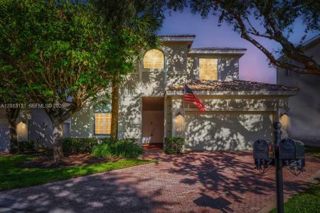 117 Palm Cir, Atlantis, Florida 33462, USA