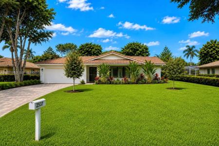 2537 NW 116th Ter, Coral Springs, Florida 33065, USA