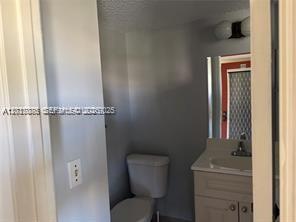 3774 Inverrary Blvd 305P, Lauderhill, Florida 33319, Stati Uniti