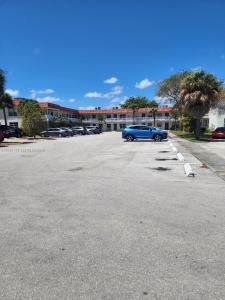 1331 S Dixie Hwy 316, Deerfield Beach, Florida 33441, USA