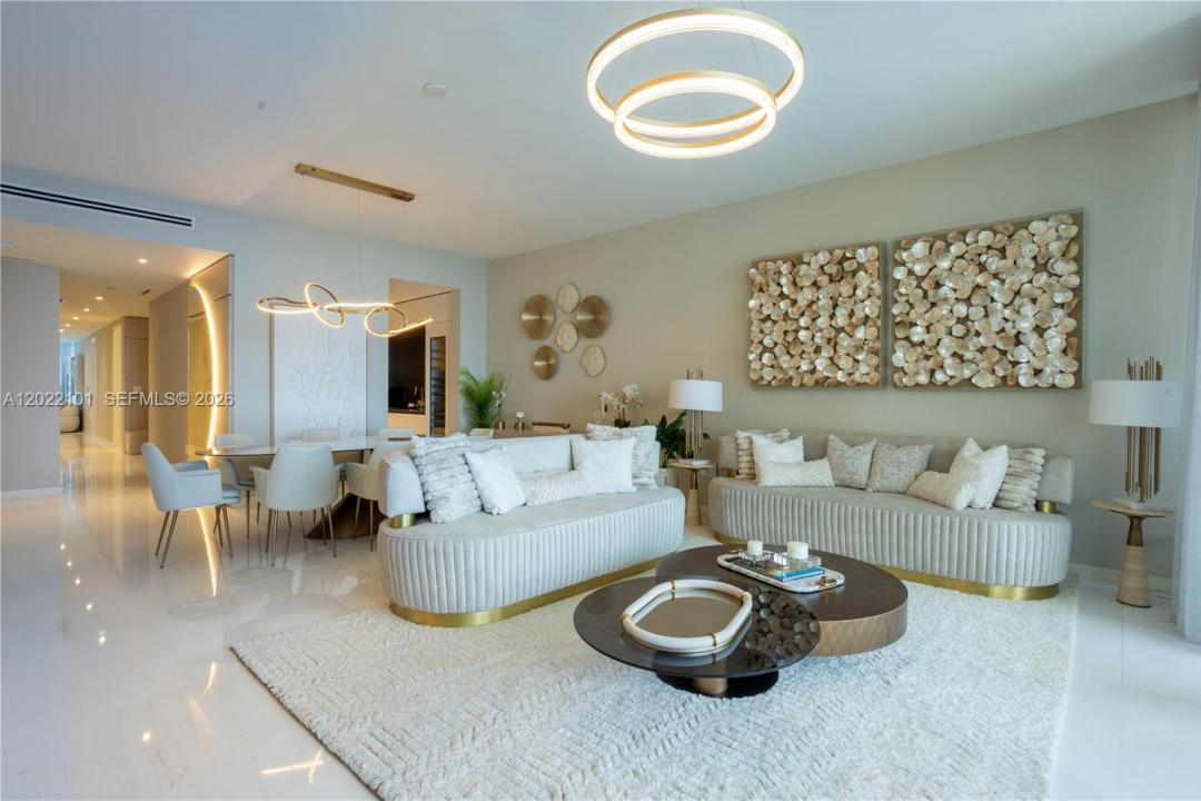 300 Biscayne Boulevard Way 2203C, Miami, Floride 33131, États-Unis