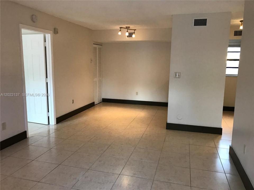 18224 Mediterranean Blvd 2-17, Miami, 플로리다 33015, 미국