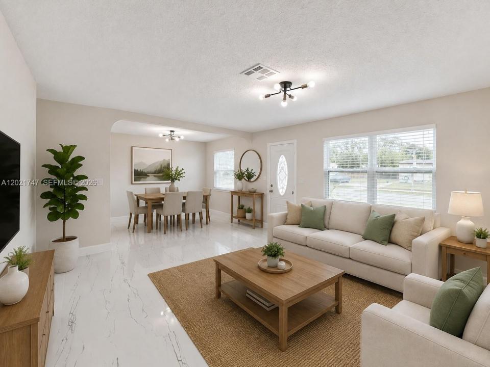 1555 NW 6th Ave, Pompano Beach, Floride 33060, États-Unis