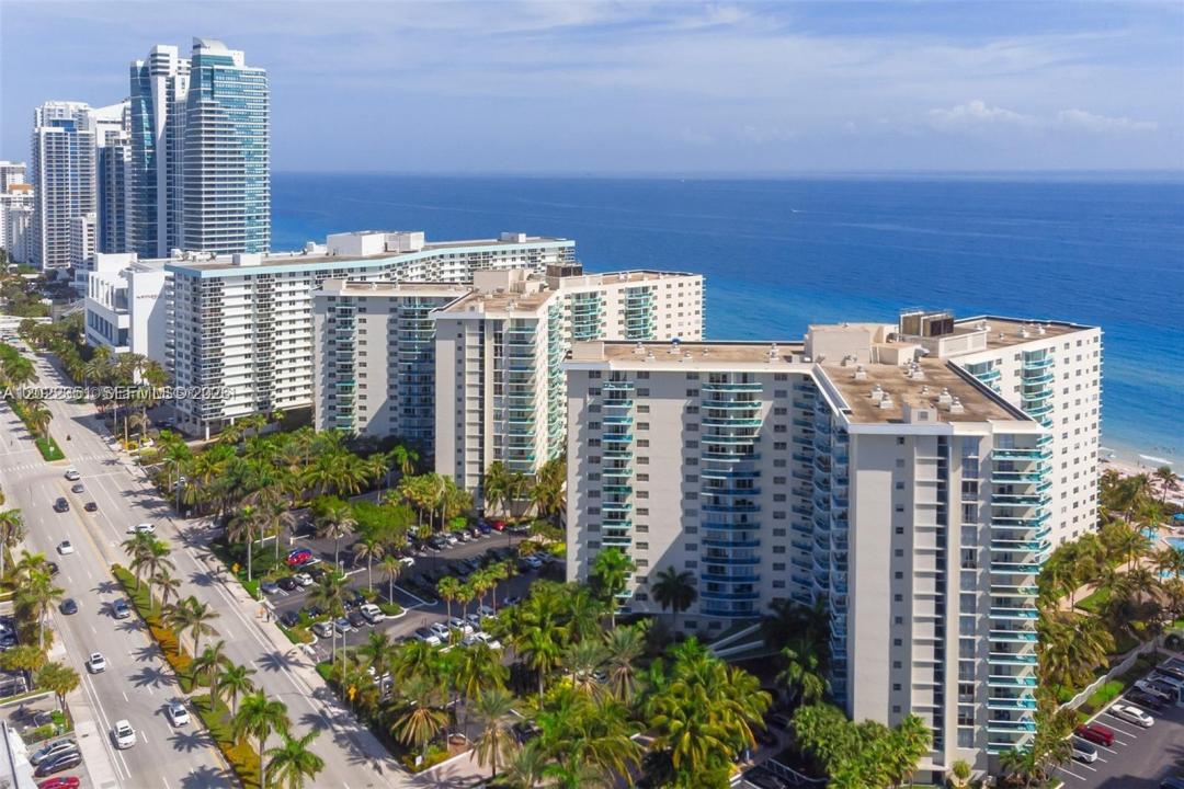 3801 S Ocean Dr 2Z, Hollywood, Florida 33019, Stati Uniti