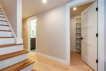 510 Greenbush Road, Warwick, Rhode Island 02818, USA