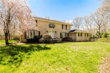 191 Fairway Drive, Seekonk, Massachusetts 02771, USA