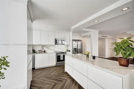 230 174th St 2112, Sunny Isles Beach, Florida 33160, USA