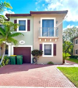 607 NE 35th Ave 607, Homestead, Florida 33033, USA