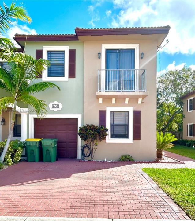 607 NE 35th Ave 607, Homestead, Floride 33033, États-Unis