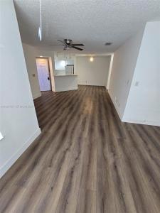 3340 N Pinewalk Dr N 1518, Margate, Florida 33063, USA
