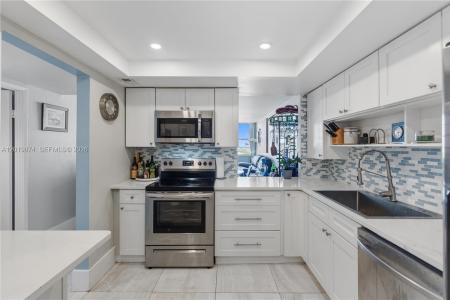 1351 NE Miami Gardens Dr 1603E, Miami, Florida 33179