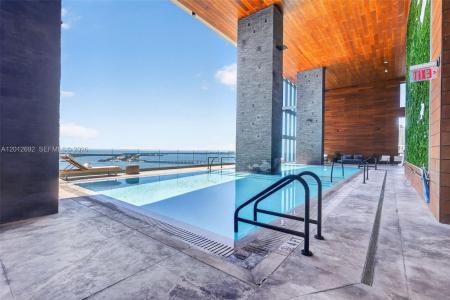 1451 Brickell Ave 1002, Miami, Florida 33131, USA