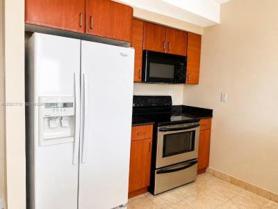 18001 Collins Ave 605, Sunny Isles Beach, Florida 33160, USA