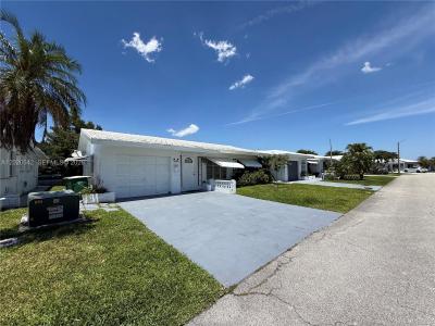 8107 NW 58th Pl 8107, Tamarac, Florida 33321, USA