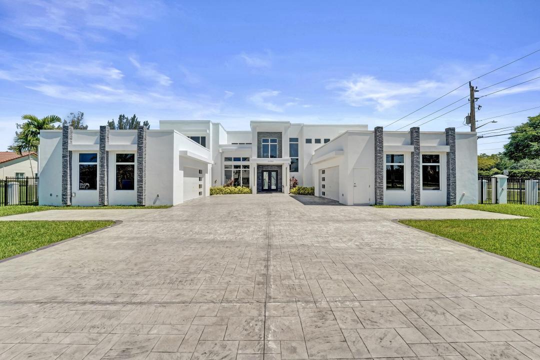11201 SW 3rd Street, Plantation, Florida 33325, Estados Unidos