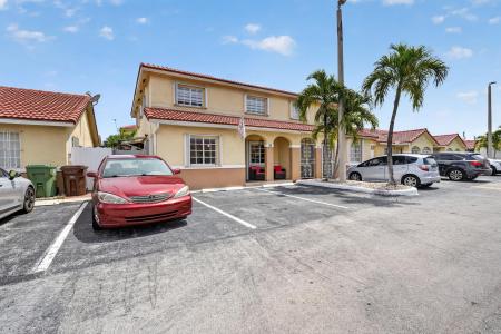 7101 W 24th Avenue 45, Hialeah, Florida 33016, Estados Unidos