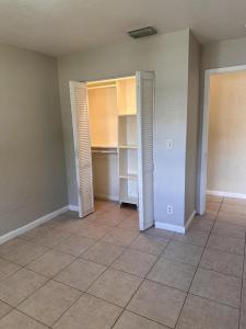 50 NW 8th Avenue 1, Dania Beach, Florida 33004, USA