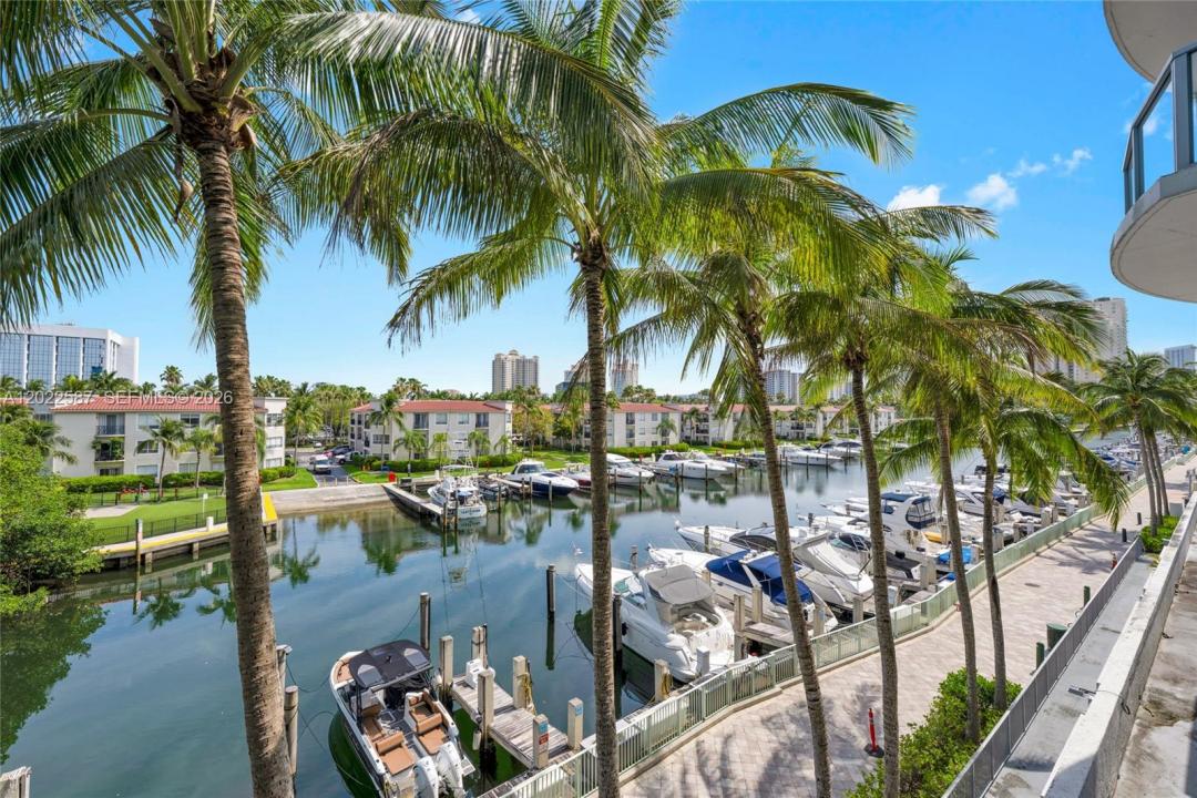 3029 NE 188th St 301, Aventura, Florida 33180, Stati Uniti