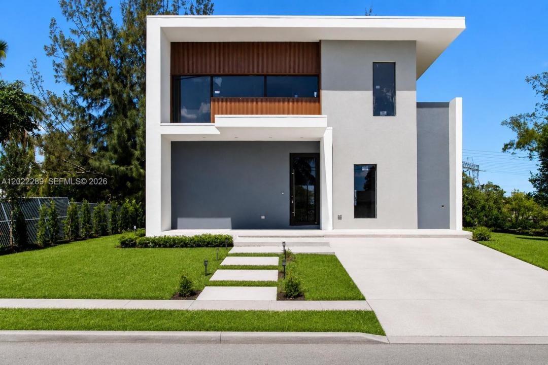 201 NW 14 WAY, Dania Beach, Florida 33004, Amerika Birleşik Devletleri
