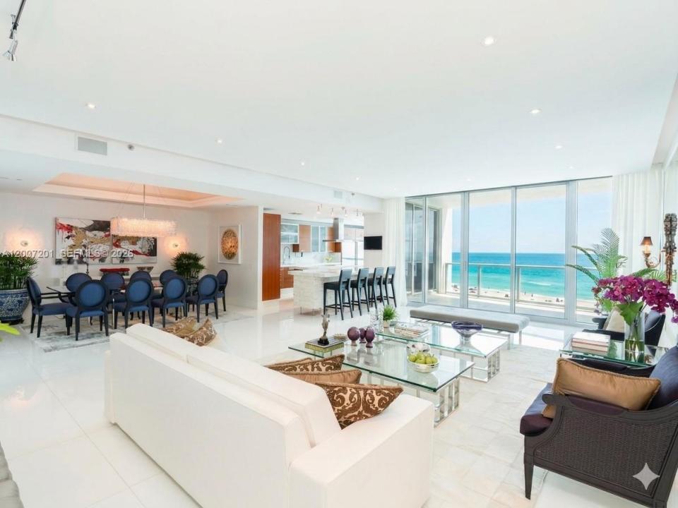 5959 Collins Ave 906, Miami Beach, Floride 33140, États-Unis