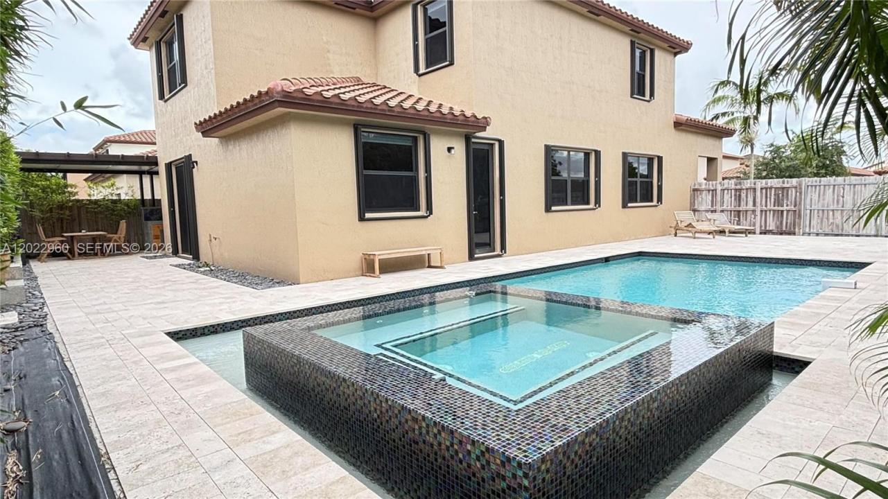 157 NE 25th Ave, Homestead, Florida 33033, Stati Uniti