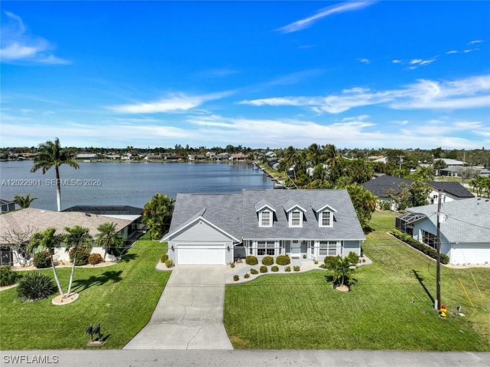 407 SW 37 St, Cape Coral, Florida 33914, USA