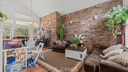 Rosemary, San Bernardino, California 92407, HOA KỲ