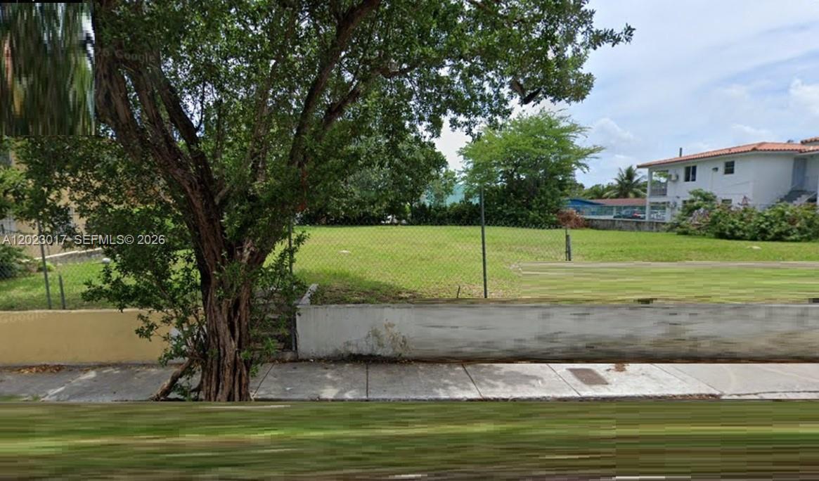 240 SW 7th Ave, Miami, Floride 33130, États-Unis