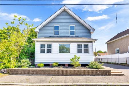 86 Woodward Avenue 2, East Providence, Rhode Island 02914, Estados Unidos