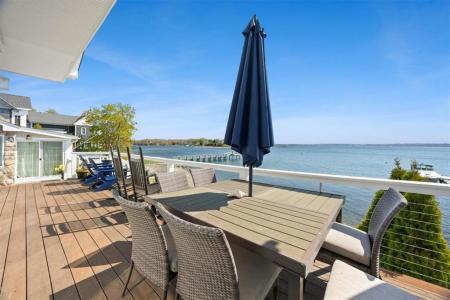 106 King Philip Avenue, Bristol, Rhode Island 02809, USA